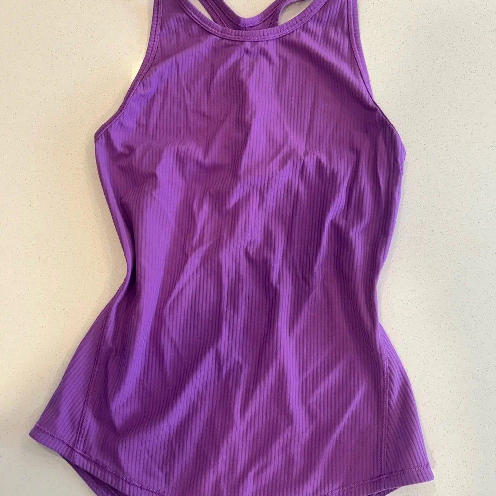 Lululemon Purple Ribbed Racerback Tank size 2 - Picture 1 of 5